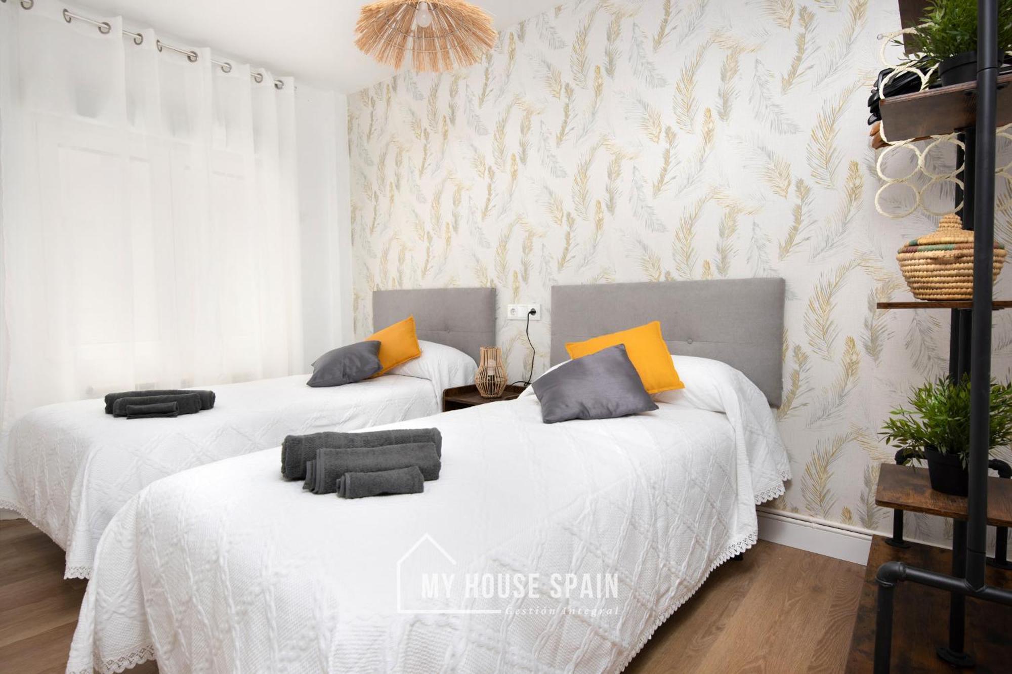 Myhousespain - Acogedor Piso Nuevo En 기욘 외부 사진